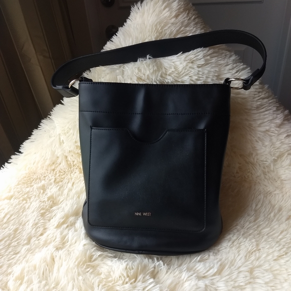 NINE WEST BLACK PURSE - Picture 2 of 6